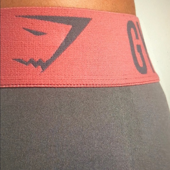 Gym Shark Fit Cropped Leggings - Picture 3 of 5